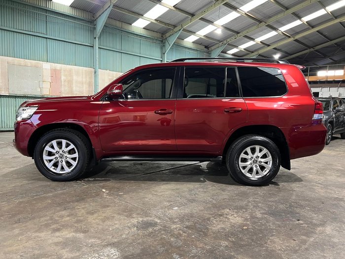 2017 Toyota Landcruiser VX VDJ200R 4X4 Dual Range Merlot Red