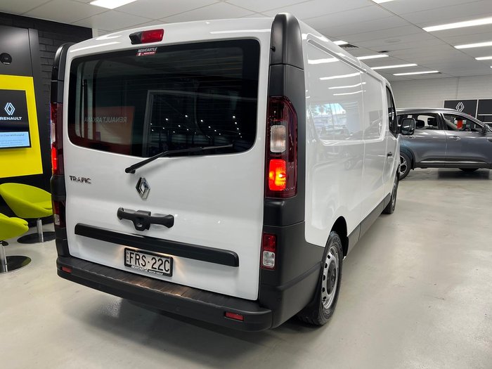 2024 Renault Trafic Pro X82 MY24 Glacier White