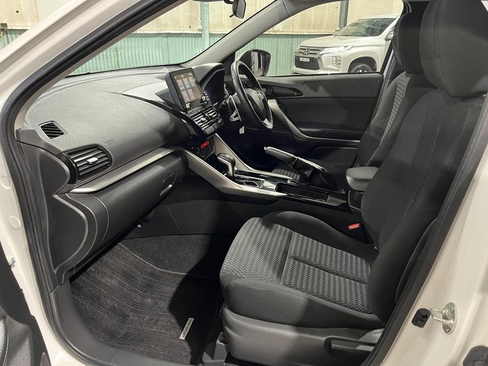 2022 Mitsubishi Eclipse Cross ES