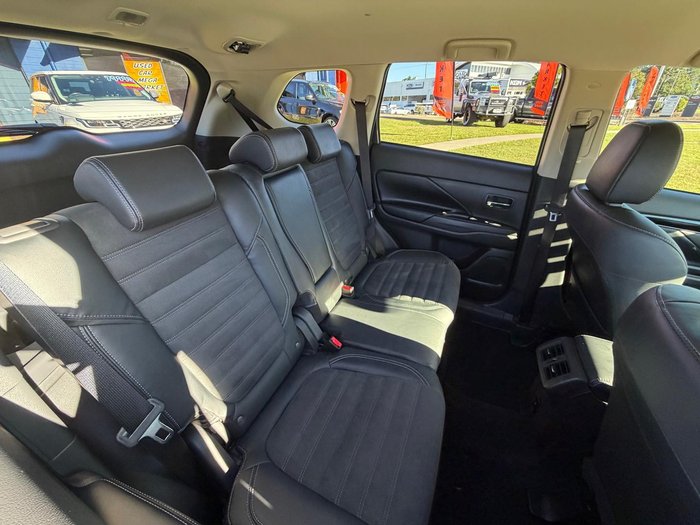 2019 Mitsubishi Outlander LS