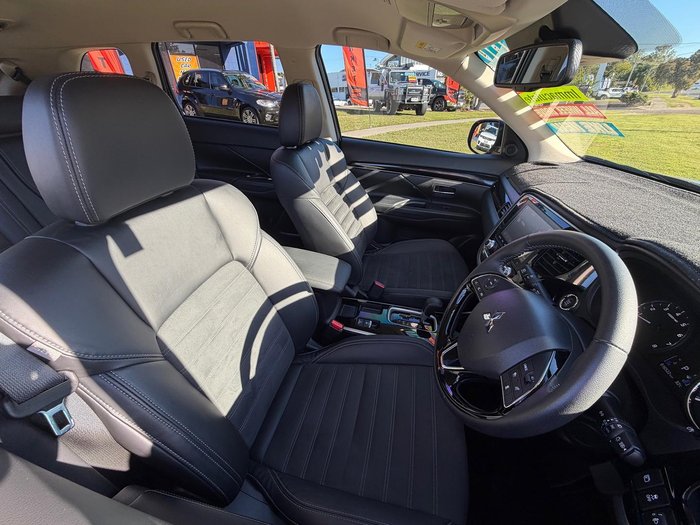 2019 Mitsubishi Outlander LS