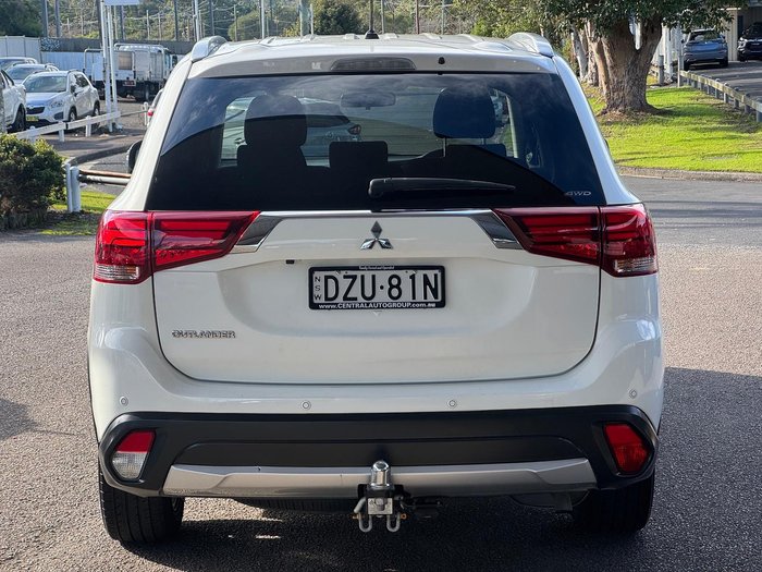 2016 Mitsubishi Outlander LS