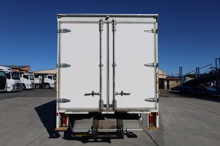 2021 Fuso Canter 515 White