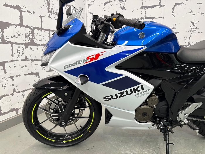 2026 Suzuki Gixxer SF 250 Gixxer White