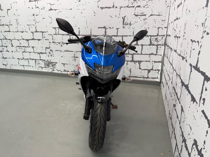 2026 Suzuki Gixxer SF 250 Gixxer White