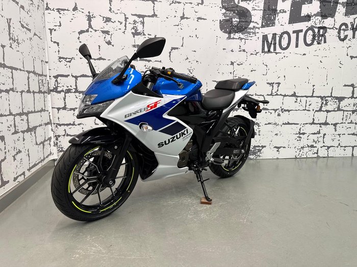 2026 Suzuki Gixxer SF 250 Gixxer White