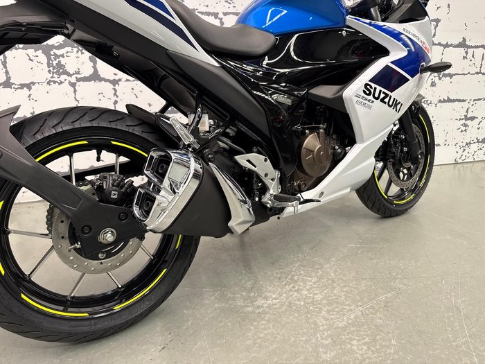 2026 Suzuki Gixxer SF 250 Gixxer White