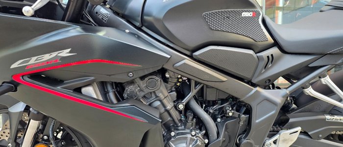 2025 Honda CBR650R MAT BLACK