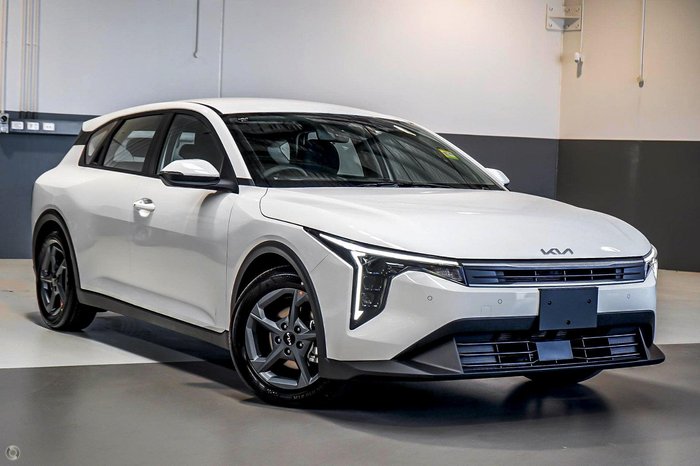 2026 Kia K4