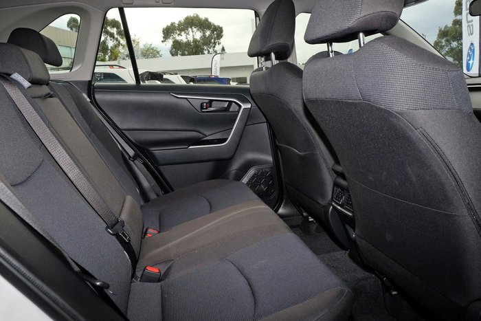 2025 Toyota RAV4 GX
