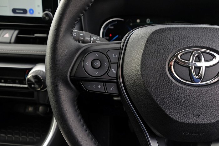 2025 Toyota RAV4 GX