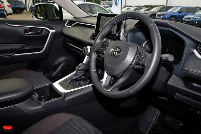 2025 Toyota RAV4 GX