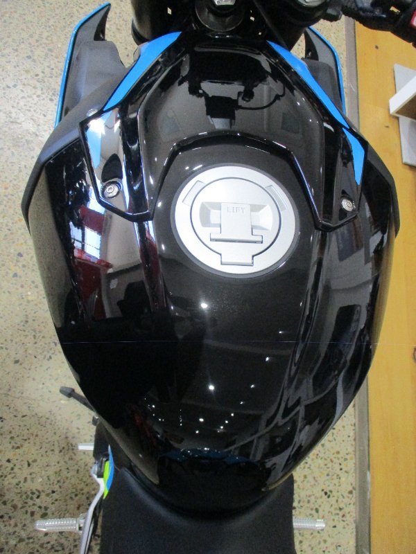 2026 BMW Motorrad S 1000 R BLUE