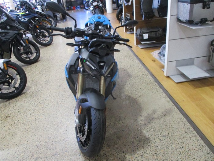 2026 BMW Motorrad S 1000 R BLUE