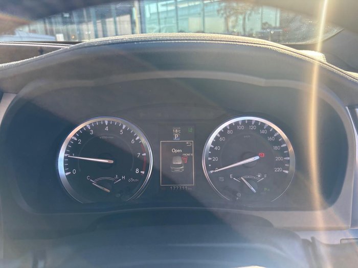 2016 Toyota Kluger Grande