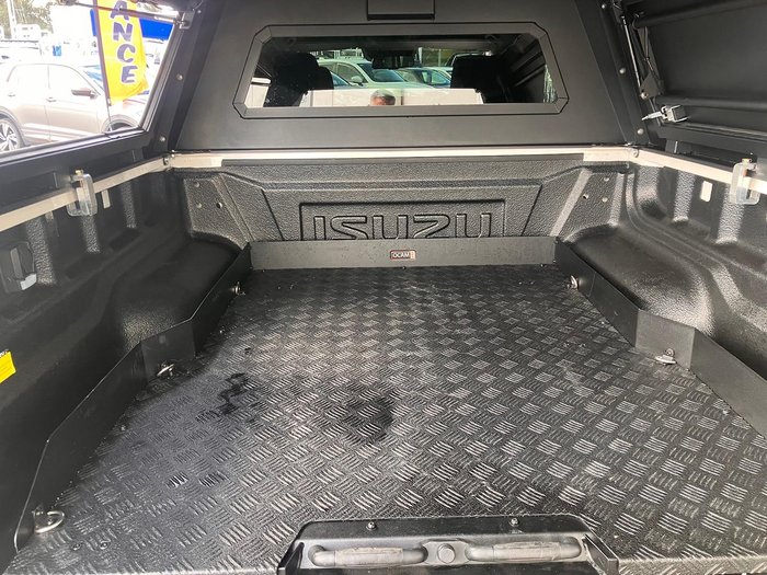 2022 Isuzu D-MAX LS-U+