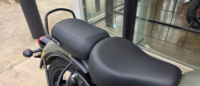 2025 Royal Enfield (see Also Enfiel CLASSIC 350 BEIGE