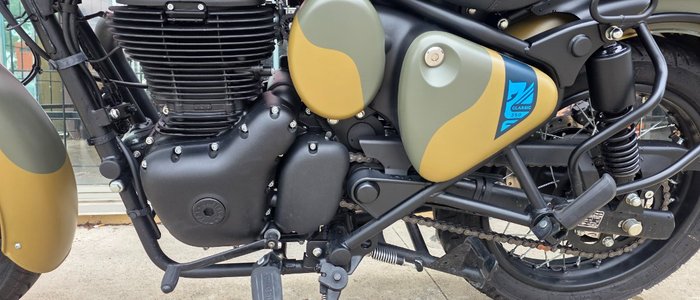 2025 Royal Enfield (see Also Enfiel CLASSIC 350 BEIGE