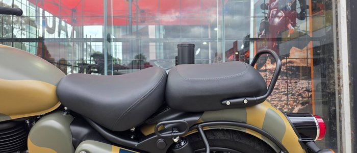 2025 Royal Enfield (see Also Enfiel CLASSIC 350 BEIGE