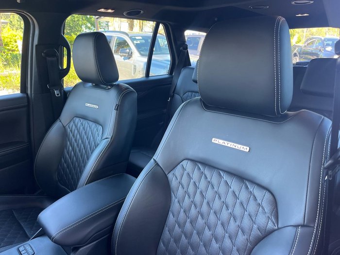 2023 Ford Everest Platinum