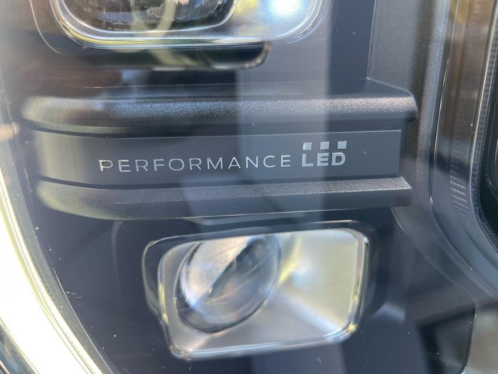 2023 Ford Everest Platinum