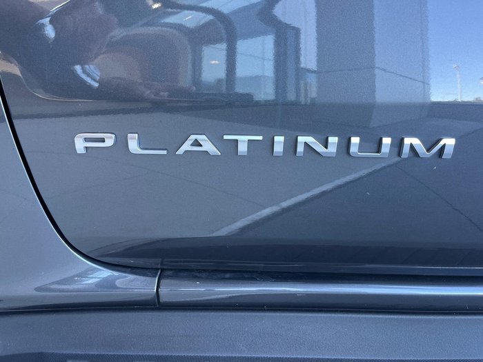 2023 Ford Everest Platinum