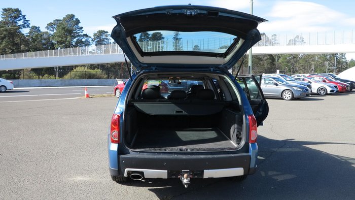 2005 Holden Adventra LX6 VZ Four Wheel Drive Impluse