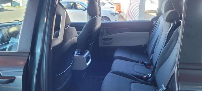 2022 Kia Carnival S