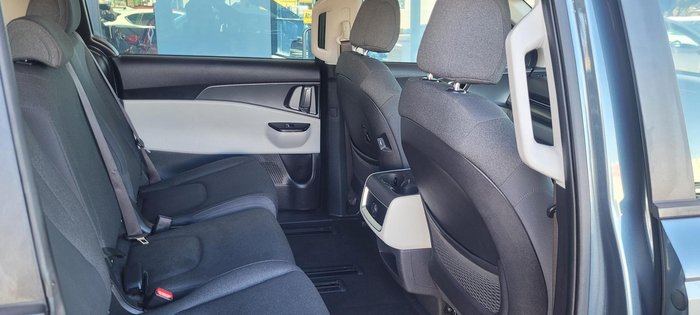 2022 Kia Carnival S