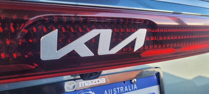 2022 Kia Carnival S