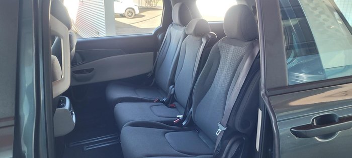 2022 Kia Carnival S