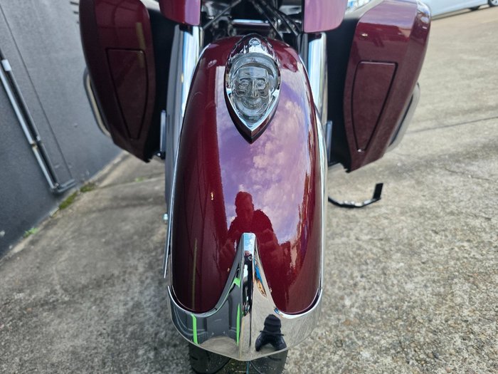 2025 Indian ROADMASTER CLASSIC MAROON