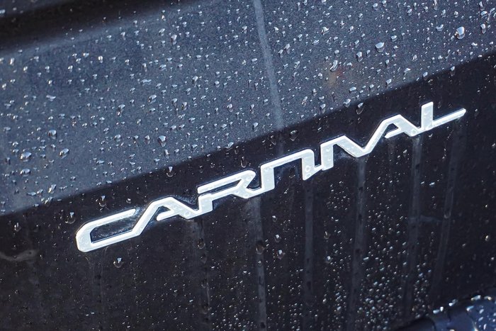 2023 Kia Carnival S