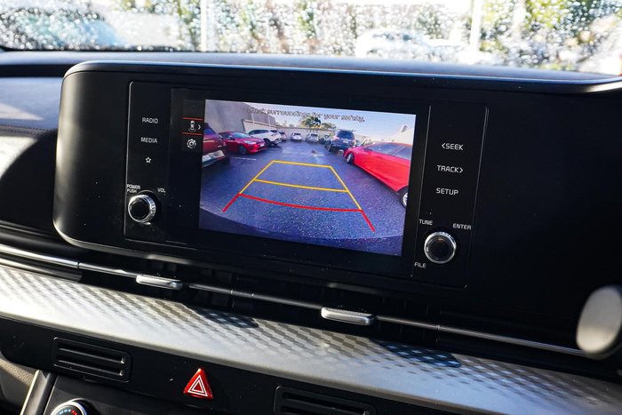 2023 Kia Carnival S