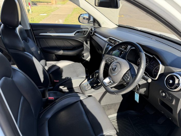 2021 MG ZS Excite AZS1 MY21 Dover White