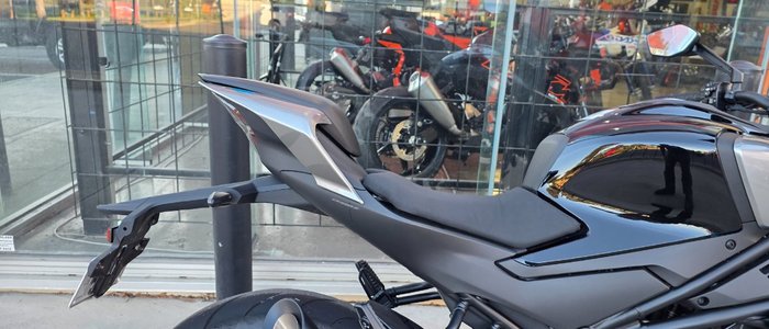 2024 CFMOTO 450 NK BLACK