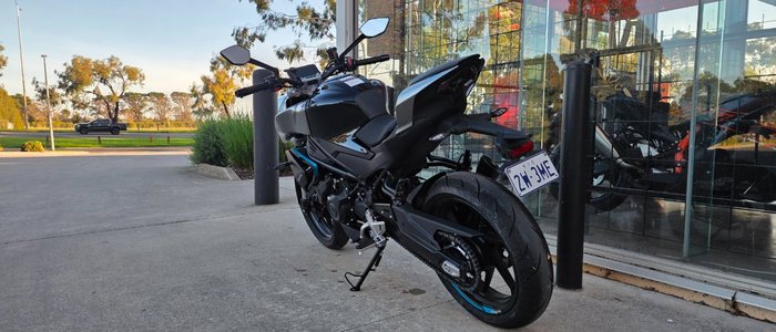 2024 CFMOTO 450 NK BLACK