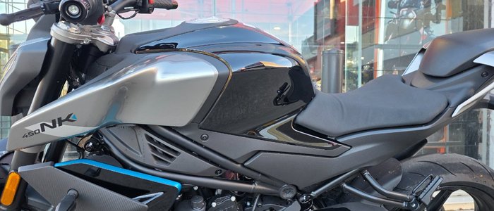 2024 CFMOTO 450 NK BLACK