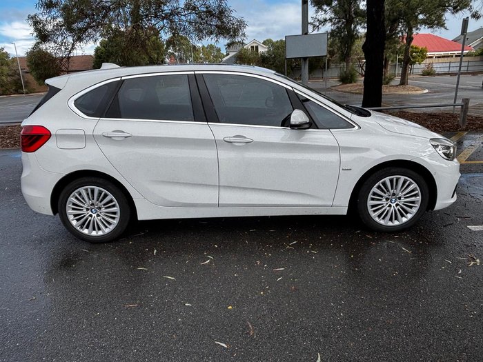2017 BMW 2 Series 218d Sport Line