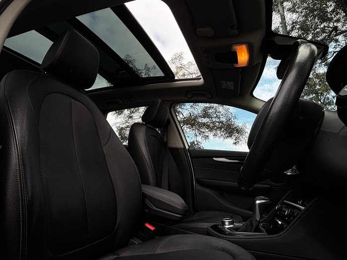 2017 BMW 2 Series 218d Sport Line