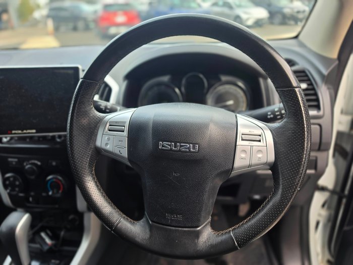 2018 Isuzu MU-X LS-M