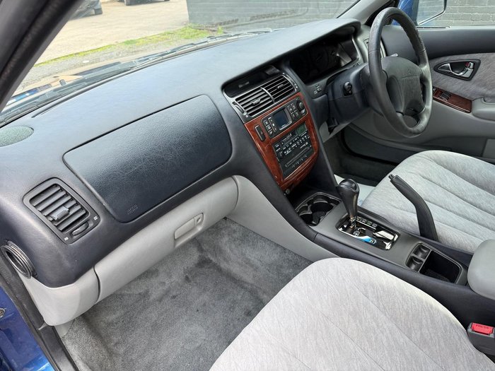 2002 Mitsubishi Verada Ei KJ MY02 Pacific Blue