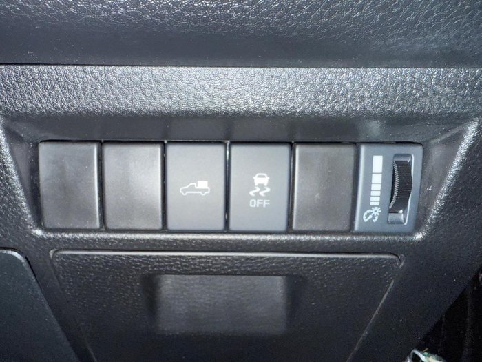 2024 Mazda BT-50 GT