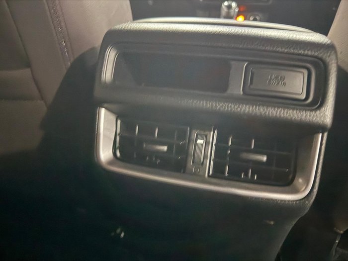 2024 Mazda BT-50 GT