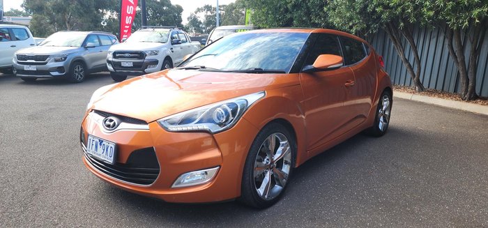 2014 Hyundai Veloster +