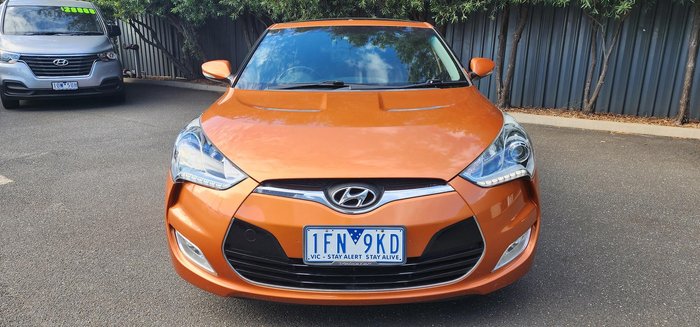 2014 Hyundai Veloster +