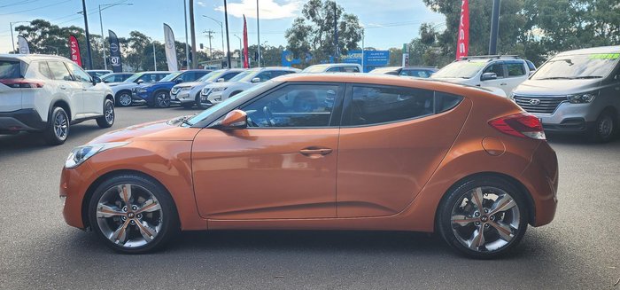 2014 Hyundai Veloster +