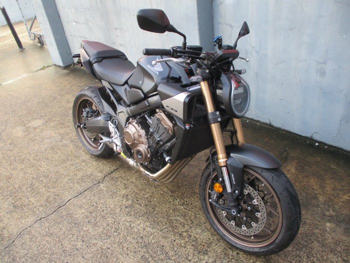 2024 Honda CB650R BLACK