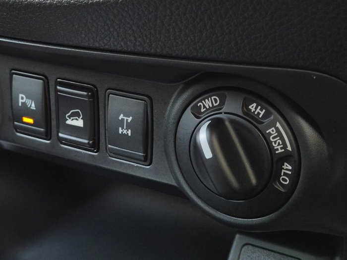 2024 Nissan Navara PRO-4X