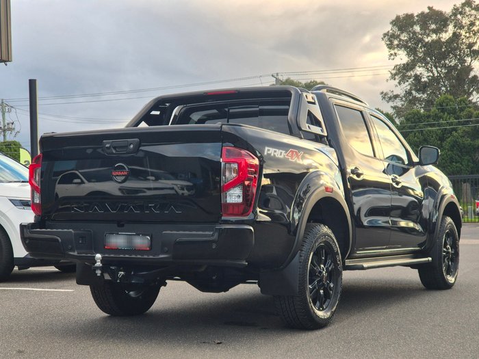 2024 Nissan Navara PRO-4X
